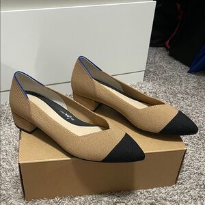 Rothy's Tan and Black Pointed Flats